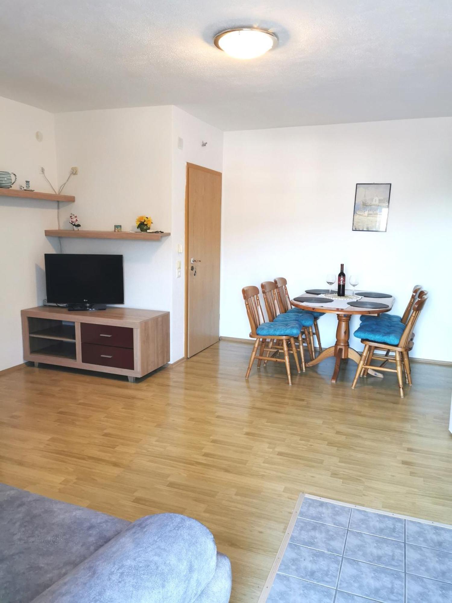 צזריקה Apartmani Gabi מראה חיצוני תמונה