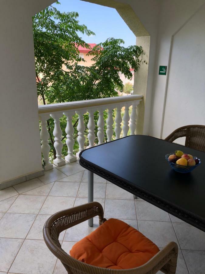 צזריקה Apartmani Gabi מראה חיצוני תמונה