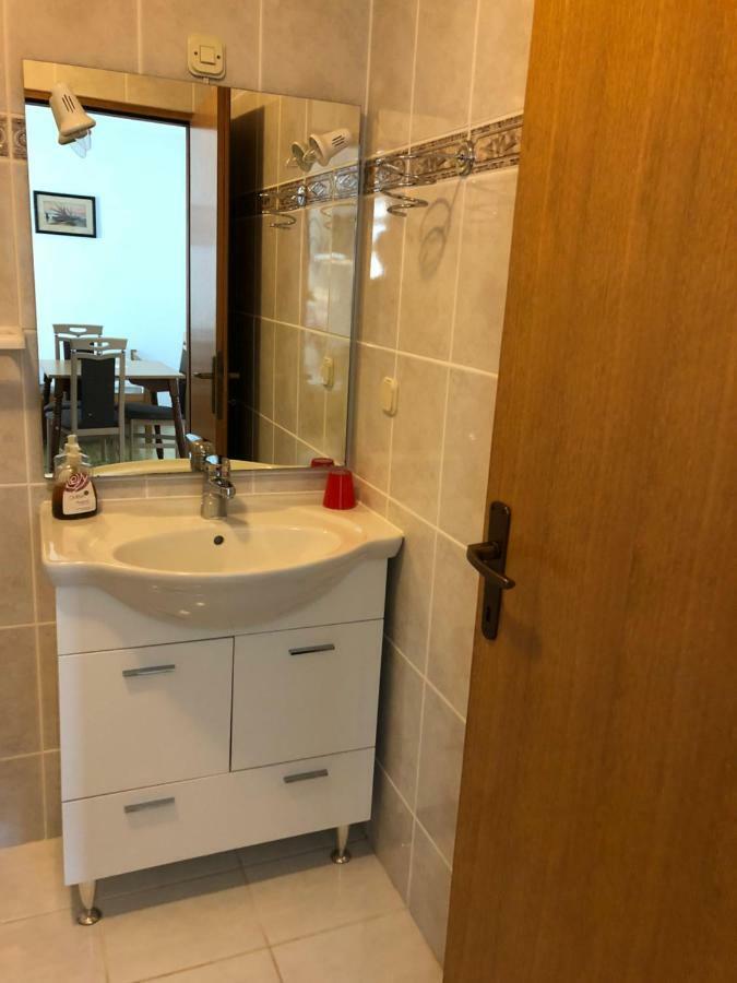 צזריקה Apartmani Gabi מראה חיצוני תמונה