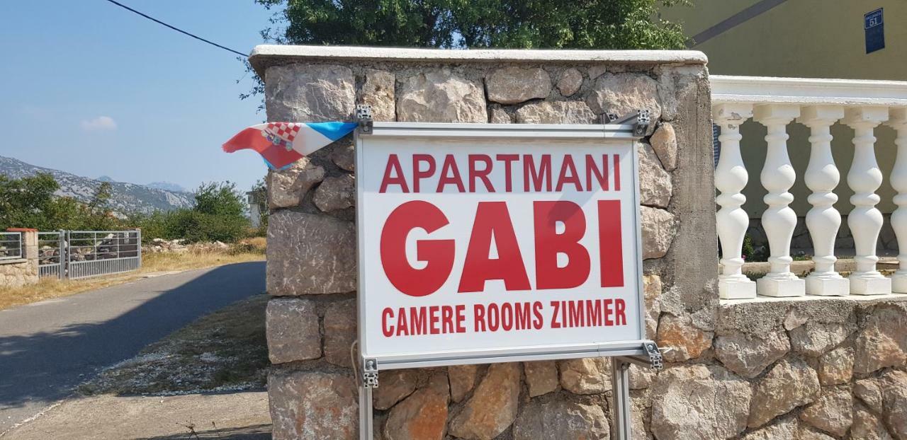 צזריקה Apartmani Gabi מראה חיצוני תמונה