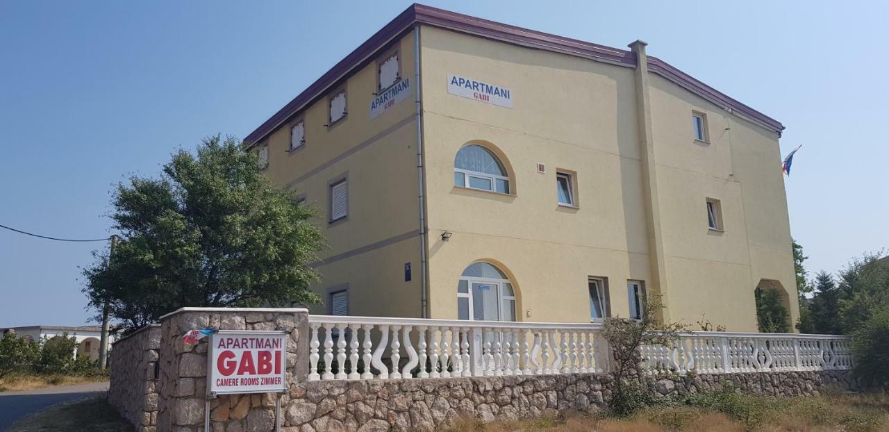 צזריקה Apartmani Gabi מראה חיצוני תמונה